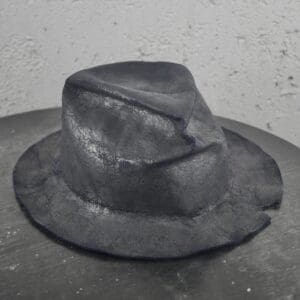 47/25 distressed hat